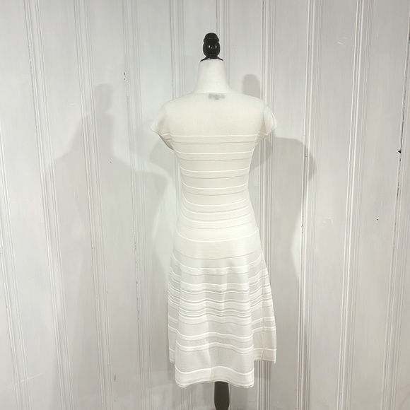 Elegant ADOLFO DOMINGUEZ white summery dress - Picture 3 of 7